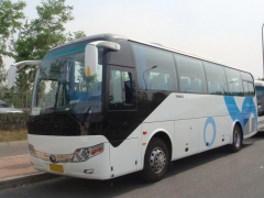 北京大巴车包车带司机多少钱一天费用